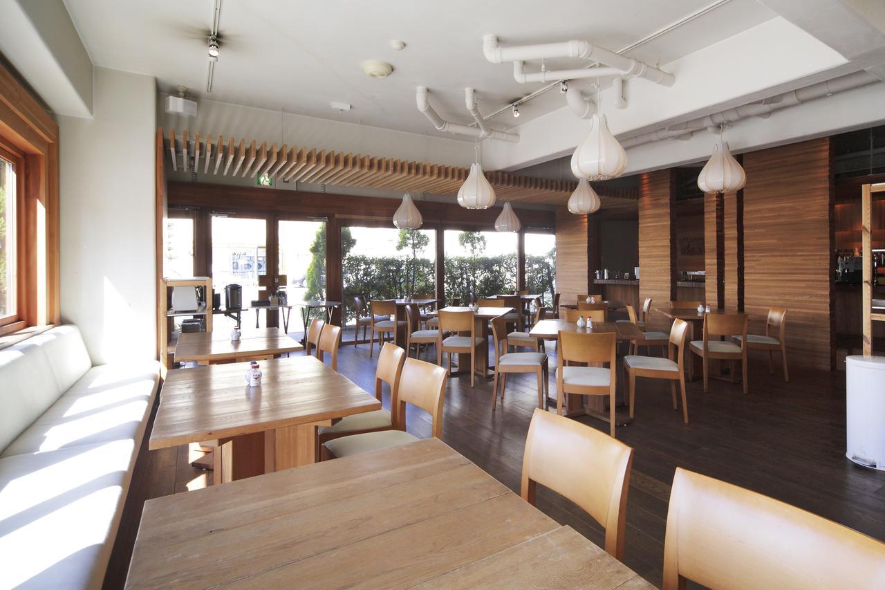Park Hotel Kani Exterior photo